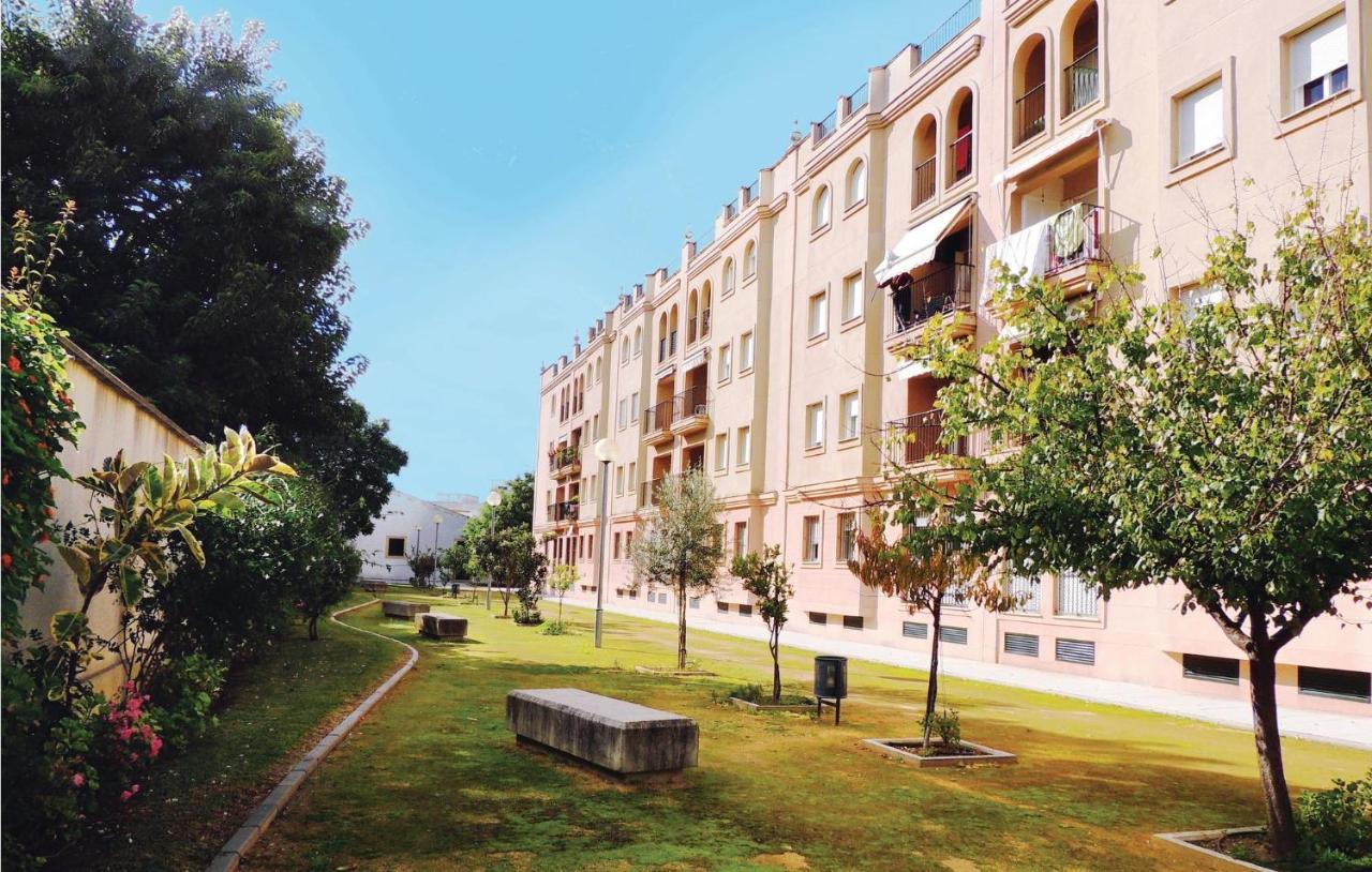 3 Bedroom Nice Apartment In Jerez De La Frontera Jerez de la Frontera Exterior foto